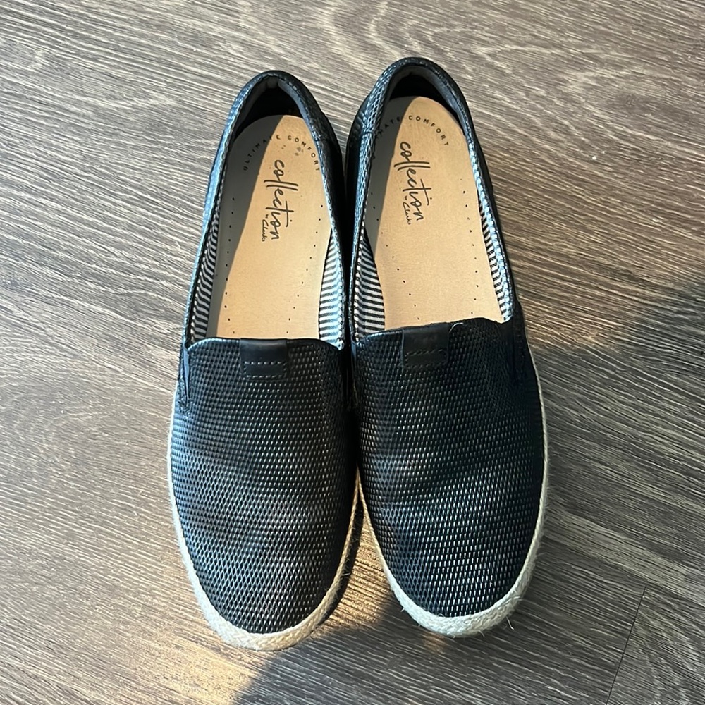 Collection by Clarks Size 9 NWOT
